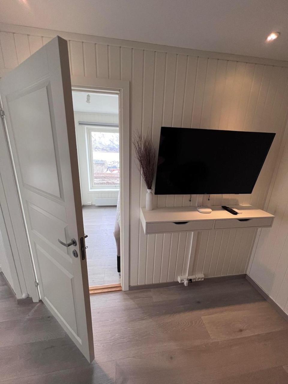 Tromso Skyline Sanctuary Apartment Luaran gambar